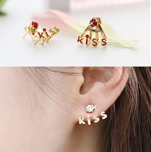 [grdx02166]red Cute Kiss Rhinestone Earrings